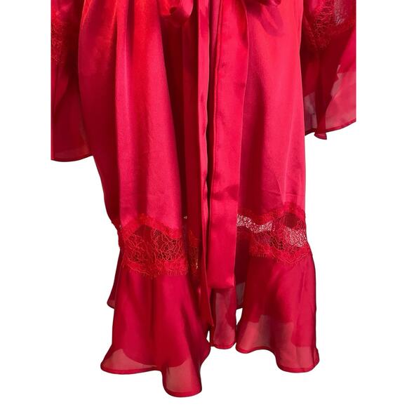 Victoria's Secret Robe Size XS/S Red Satin Ruffle Bell Sleeve Vampire Devilish - Picture 3 of 8